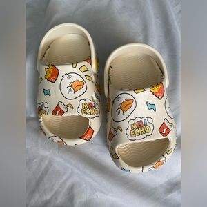 Children's sandals, beige size m: eur:23